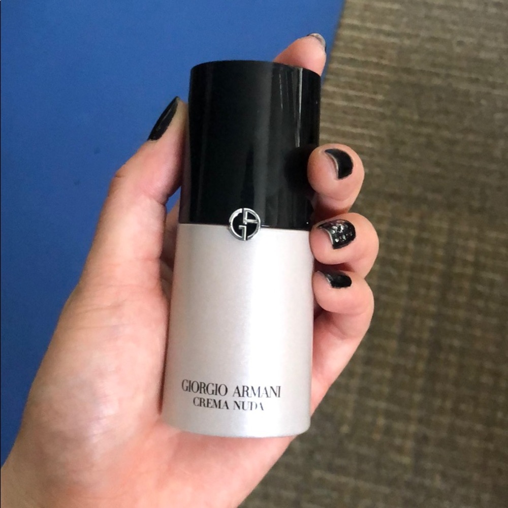 Giorgio Armani Crema Nuda